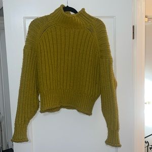 H&M Cropped Mustard Yellow Turtleneck Sweater